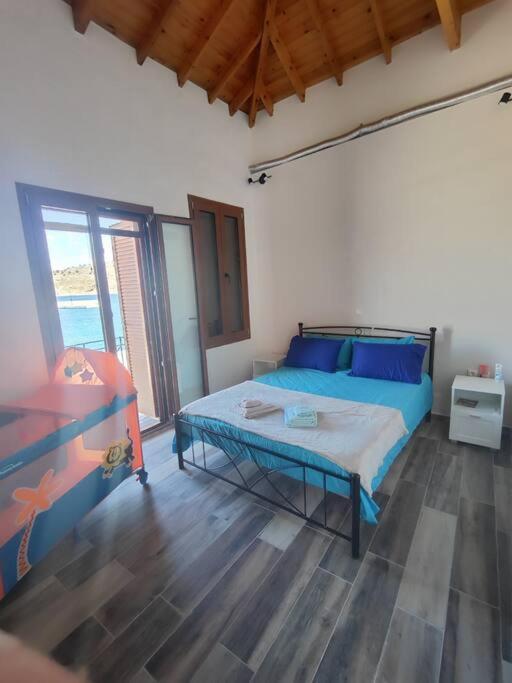 Two-Storey House In Kardamyla Marmaron  ภายนอก รูปภาพ