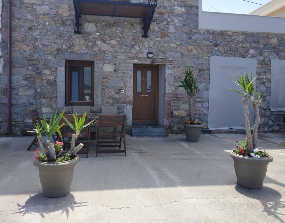 Two-Storey House In Kardamyla Marmaron  ภายนอก รูปภาพ